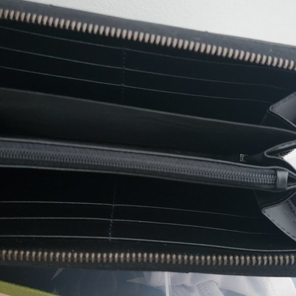 Gucci wallet - Picture 1 of 4